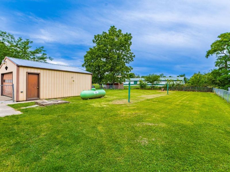 2122 Tri County Road, Winchester, OH 45697 Photo 16