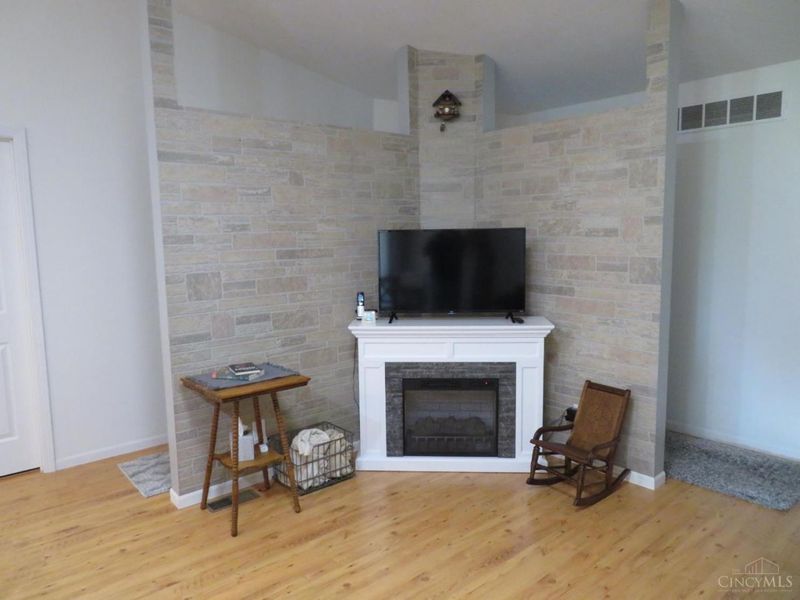 8024 Hightop Road, Penn Twp, OH 45133 Photo 21
