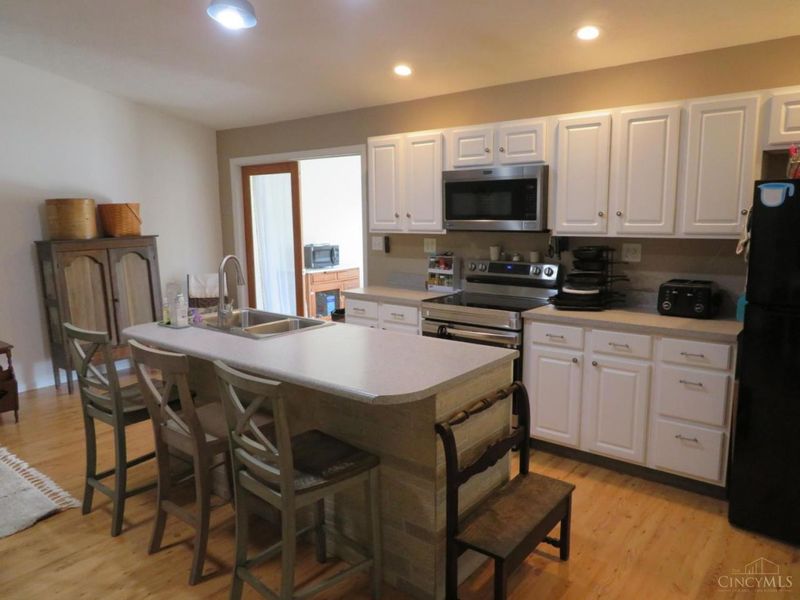 8024 Hightop Road, Penn Twp, OH 45133 Photo 23