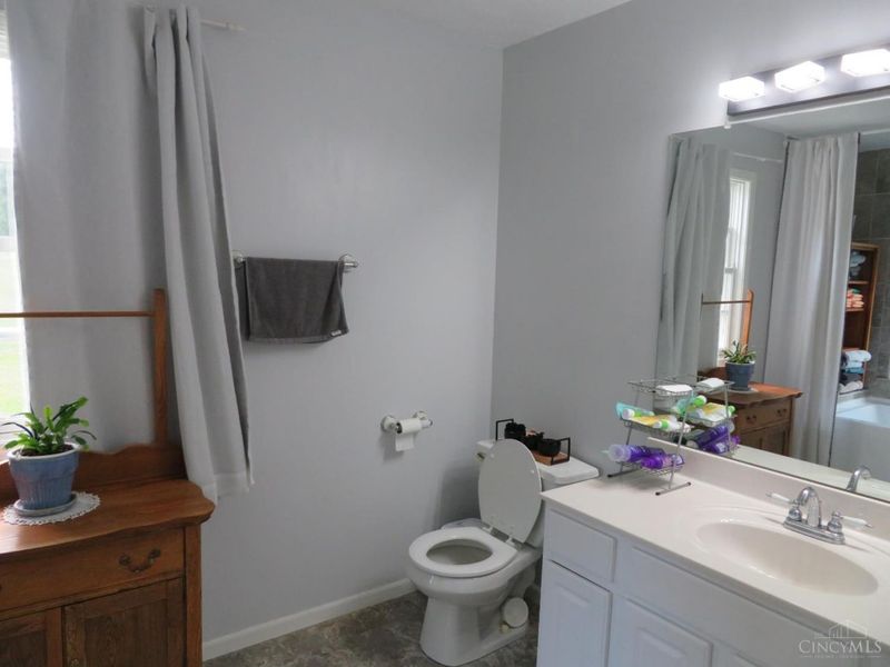 8024 Hightop Road, Penn Twp, OH 45133 Photo 31