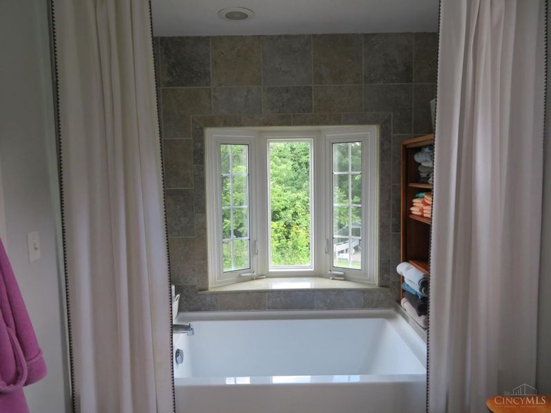 8024 Hightop Road, Penn Twp, OH 45133 Photo 33