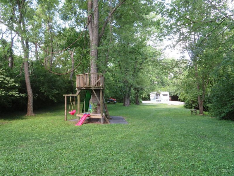 8024 Hightop Road, Penn Twp, OH 45133 Photo 94