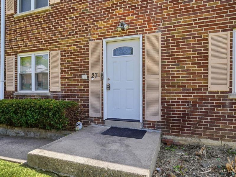 27 Gahl Terrace, Reading, OH 45215 Photo 4