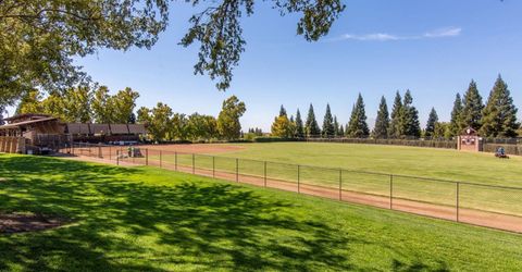 593 Orchid Ln, Lincoln, CA 95648 Photo