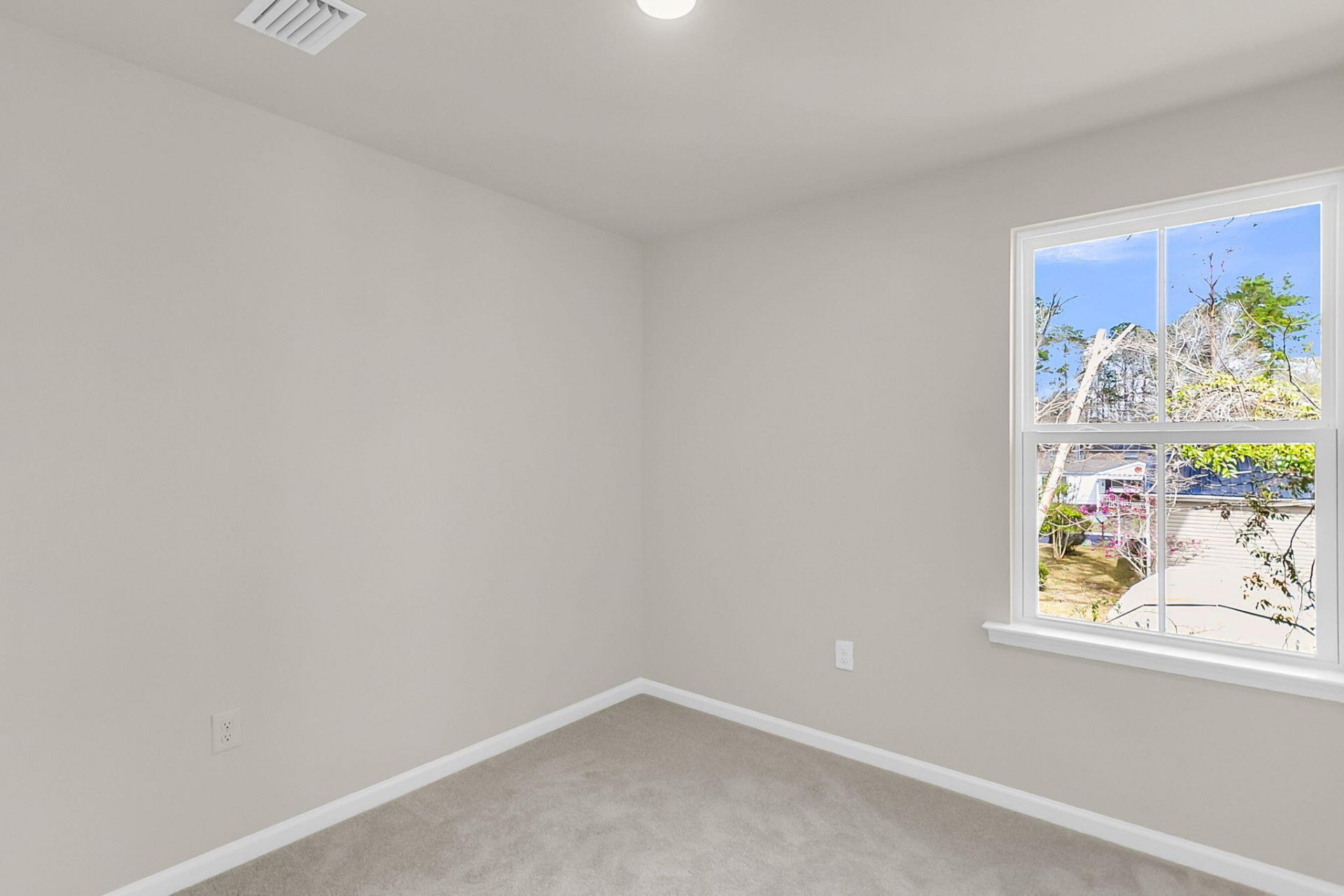 125 Berry Shoals Drive Photo 27