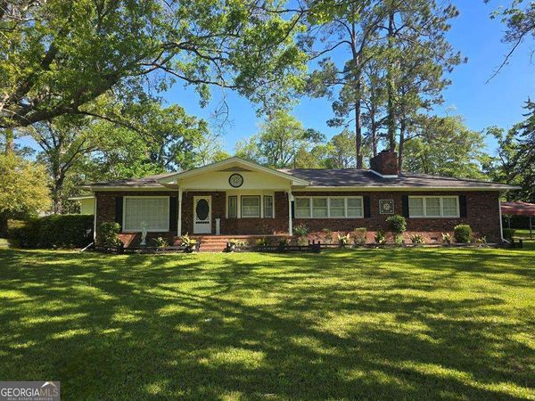 277 Lincoln Avenue, Fitzgerald, GA 31750