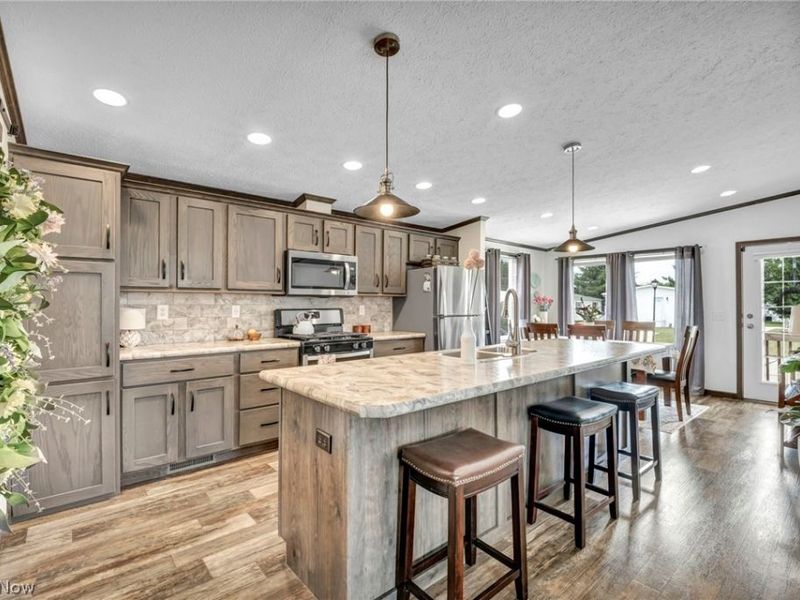 1610 Caddy Lane, Painesville Township, OH 44077 Photo 5
