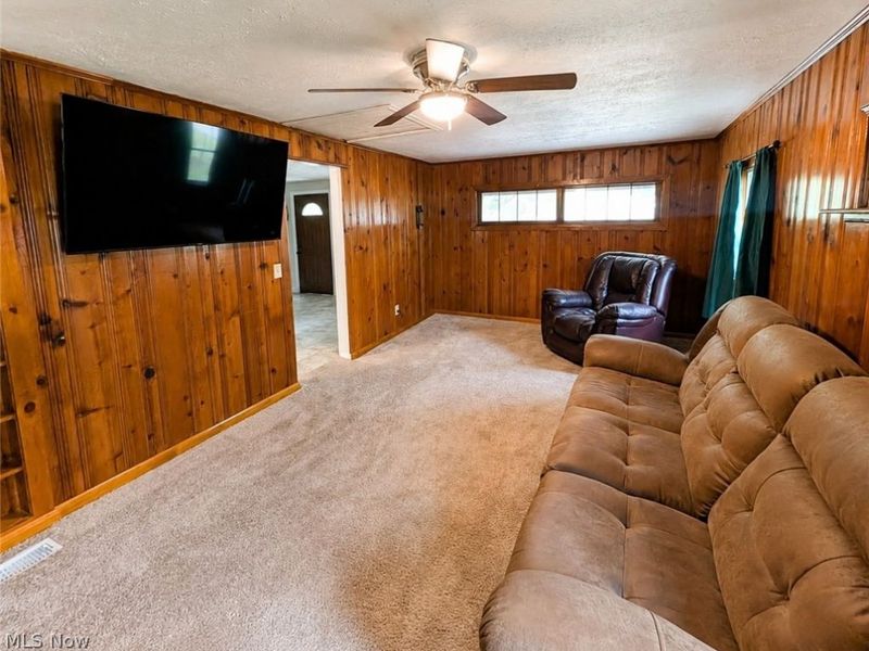 184 Ambrose Avenue NW, Canton, OH 44708 Photo 10