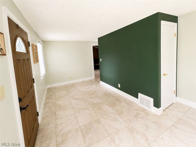 184 Ambrose Avenue NW, Canton, OH 44708 Photo 5