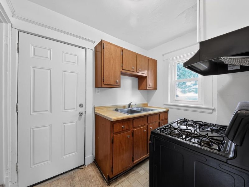 511 W 16th Street, Covington, KY 41014 Photo 8