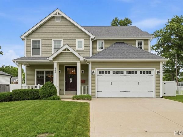 333 Par Lane, Kirkwood, MO 63122