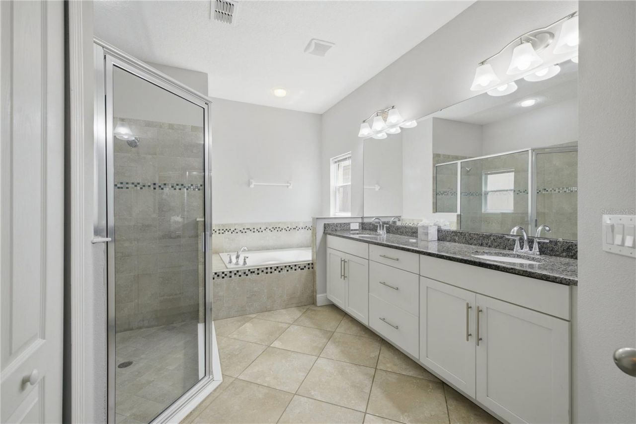 6023 W Town Center Boulevard , Orlando, FL 32837 Photo
