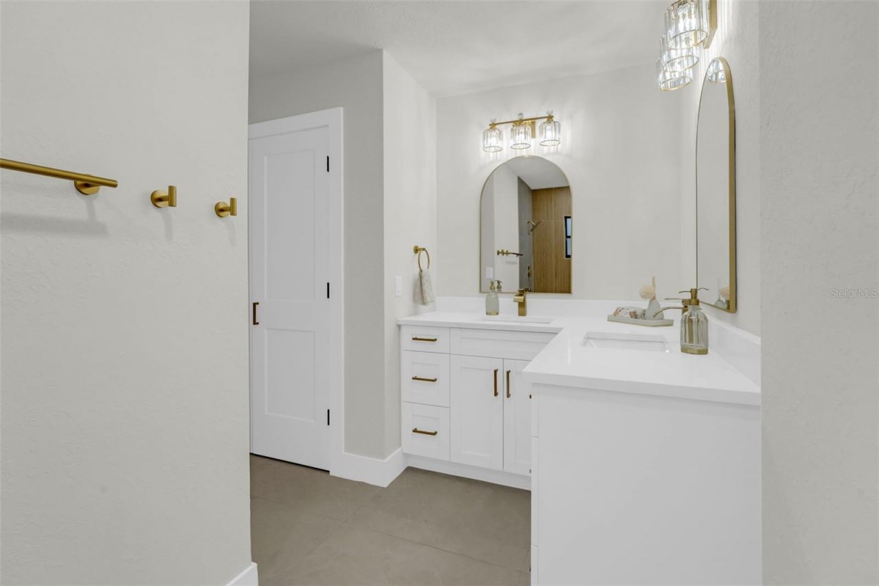 2051 Laredo Avenue , Spring Hill, FL 34608 Photo