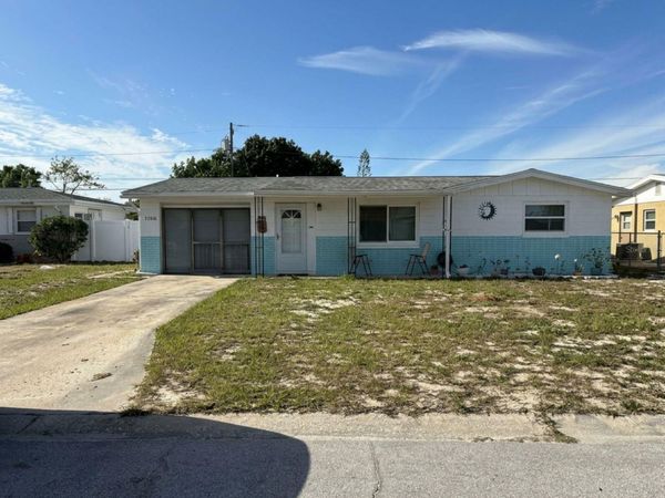 4901 PICTURE AVENUE , HOLIDAY, FL 34690
