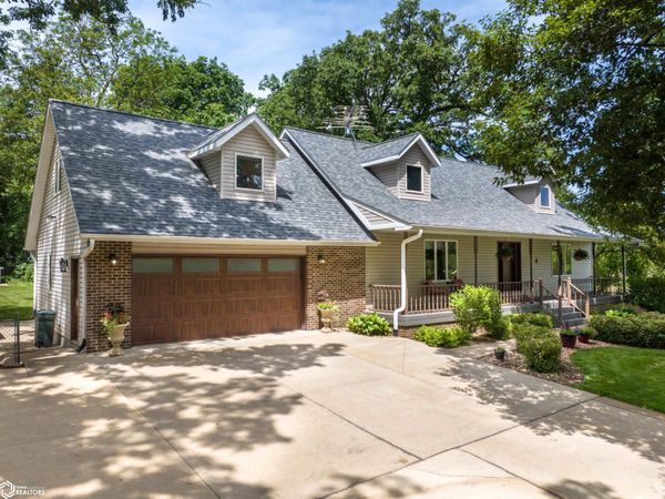 12109 J Avenue, Iowa Falls, IA 50126