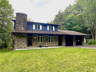 2909 Markle Hollow Road, Big Flats, NY 14814