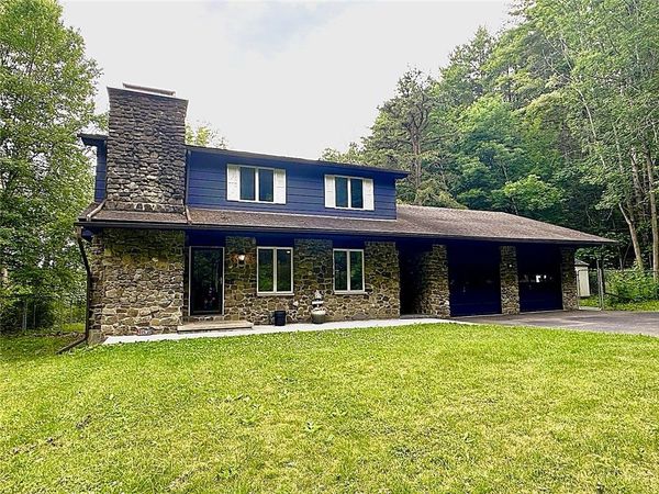 2909 Markle Hollow Road , Big Flats, NY 14814