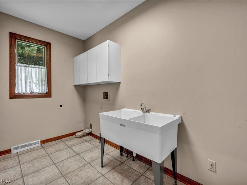 342 Woodbridge Glen, Richmond Heights, OH 44143 Photo 25