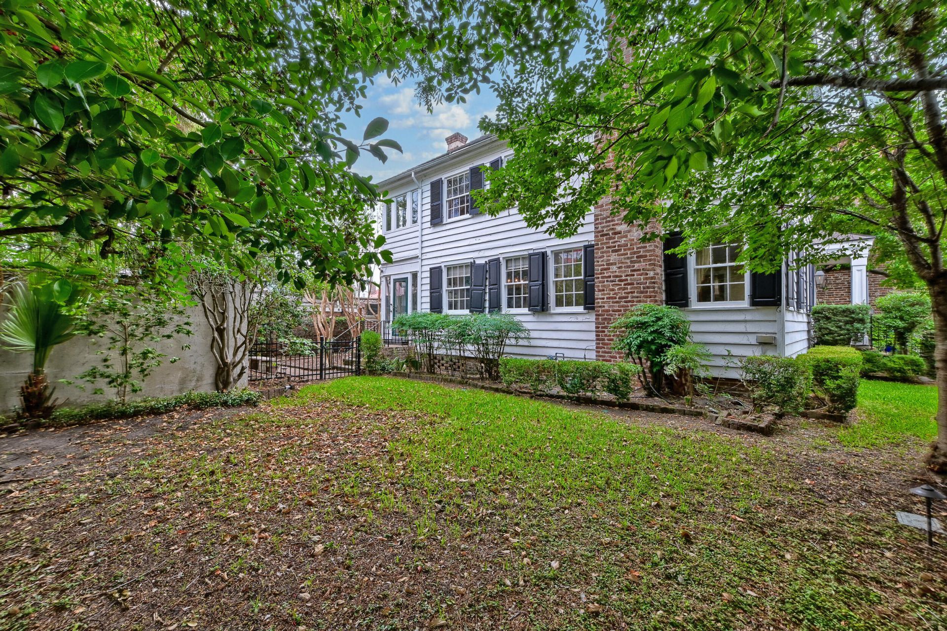 10 Chalmers Street Photo 18