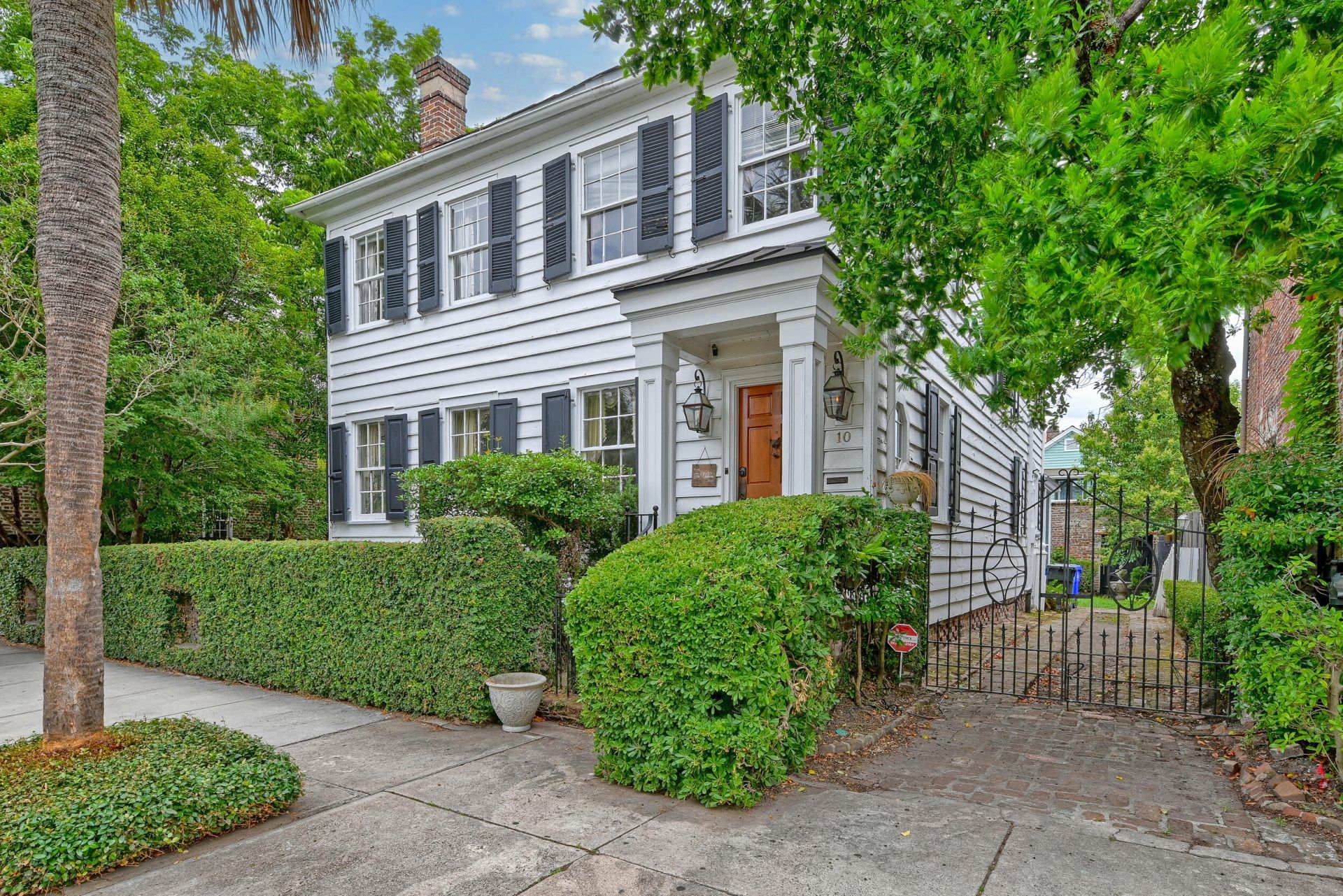10 Chalmers Street Photo 2