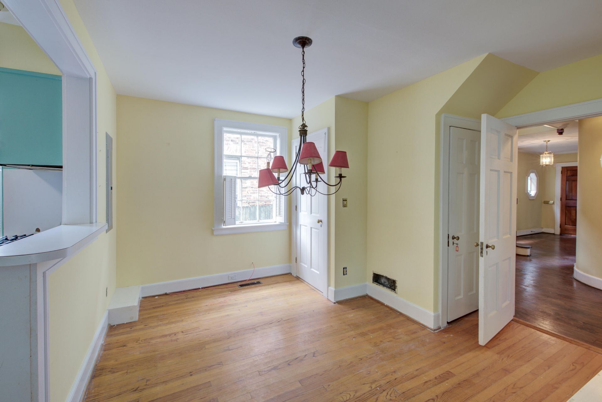 10 Chalmers Street Photo 31