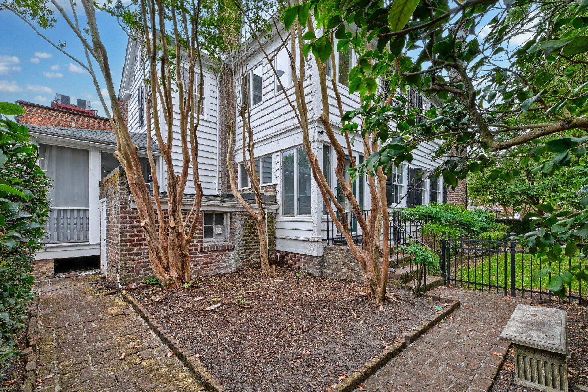 10 Chalmers Street Photo 37