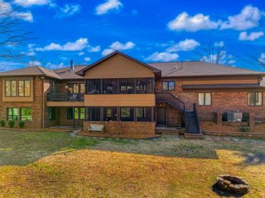 7 Pleasant View Lane, Murray, KY 42071