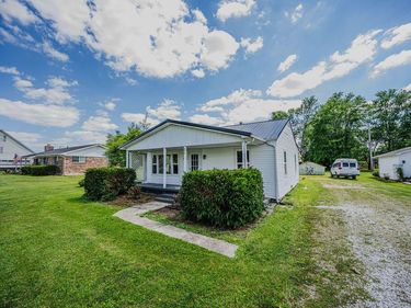 829 Maple Street, Stanton, KY 40380
