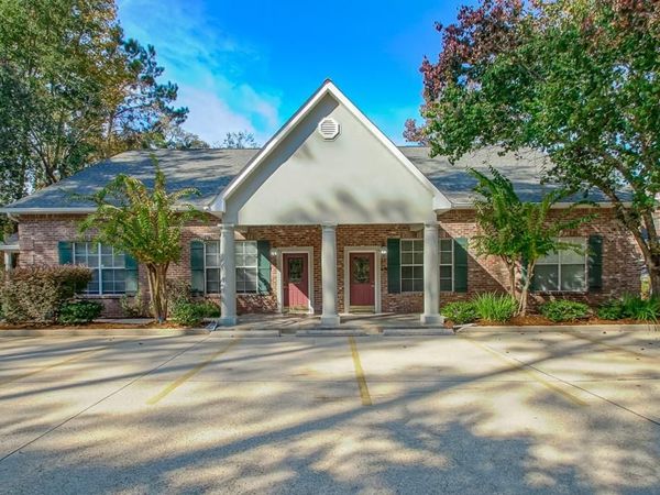 1330 PARK Drive , Mandeville, LA 70471
