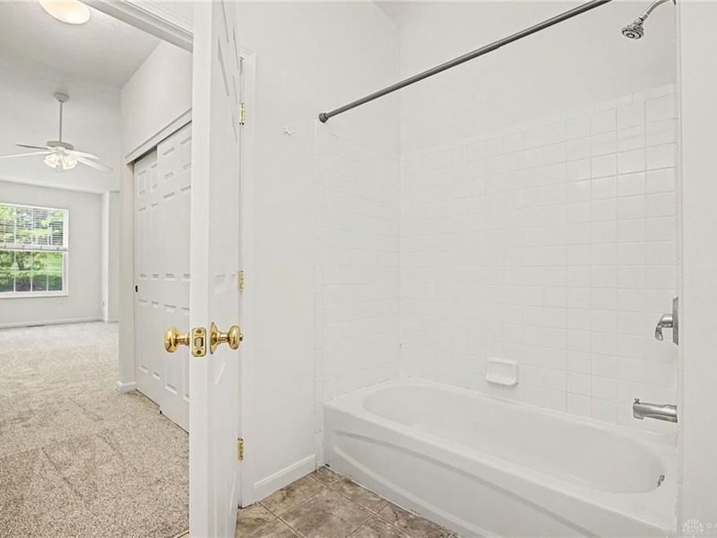 2567 Eagle View Drive, Beavercreek, OH 45431 Photo 33