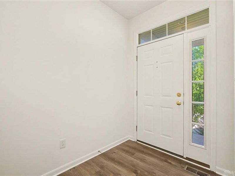2567 Eagle View Drive, Beavercreek, OH 45431 Photo 6