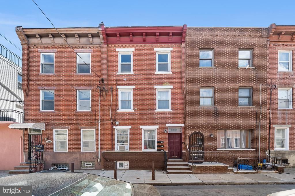 1010 Winton Street, Philadelphia, PA 19148 Main Photo