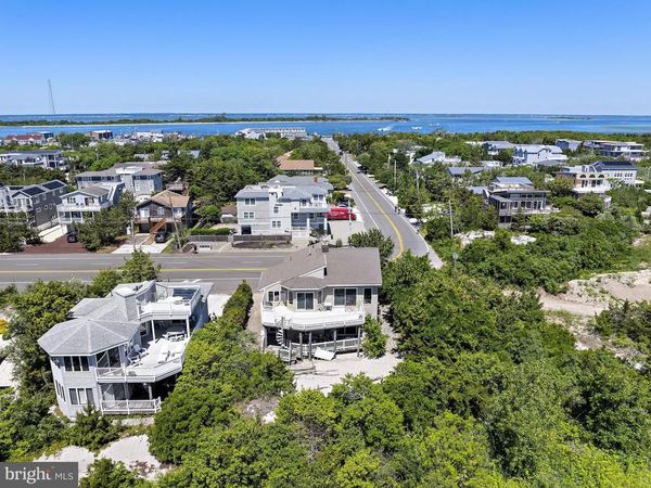 402 CENTRAL AVENUE, BARNEGAT LIGHT, NJ 08006