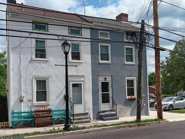 128 E HIGH STREET , PHOENIXVILLE, PA 19460