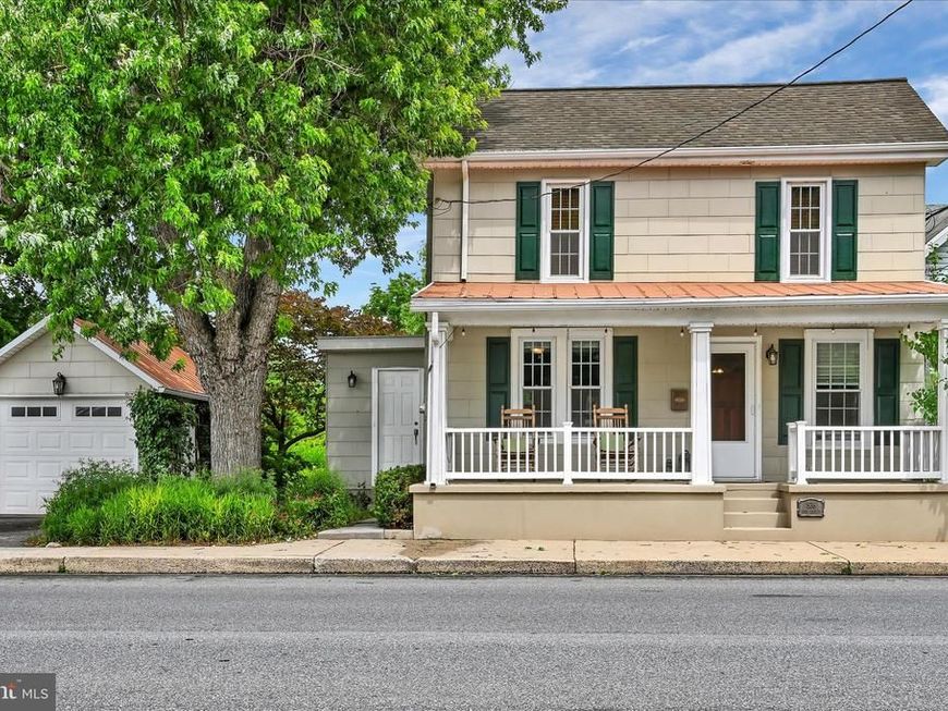 536 W High Street , Manheim, PA 17545 Main Photo