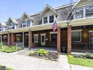 352 S READING AVENUE, BOYERTOWN, PA 19512