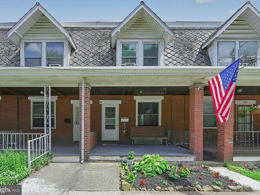 352 S Reading Avenue, Boyertown, PA 19512 Main Photo