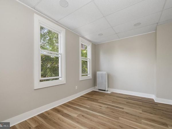 1038 WALNUT STREET, READING, PA 19601