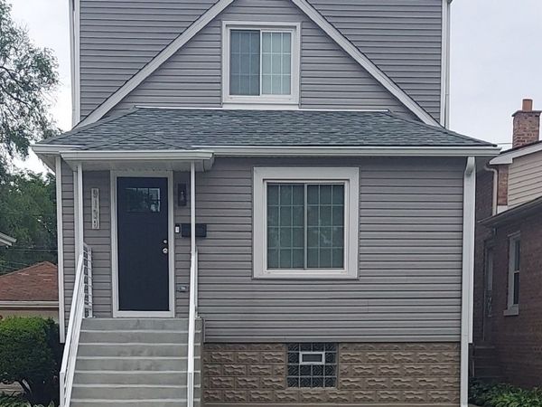 9139 S Oglesby Avenue , Chicago, IL 60617
