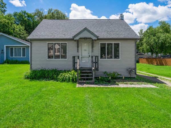 23570 N Field Road , Lake Zurich, IL 60047