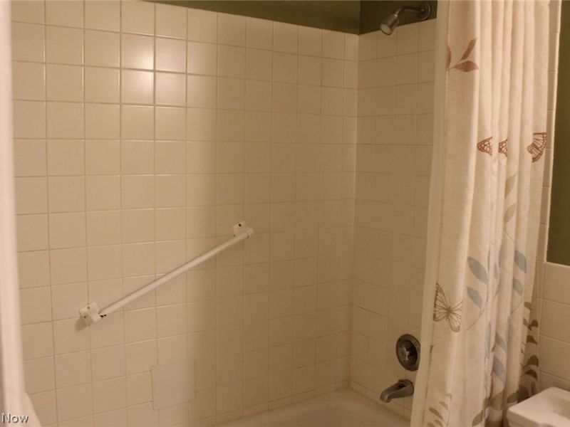 2109 Wooster Road, Unit 48, Rocky River, OH 44116 Photo 21