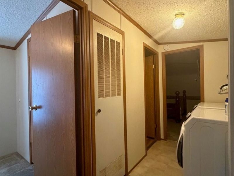 5411 N River Road W, Unit E11, Geneva, OH 44041 Photo 7