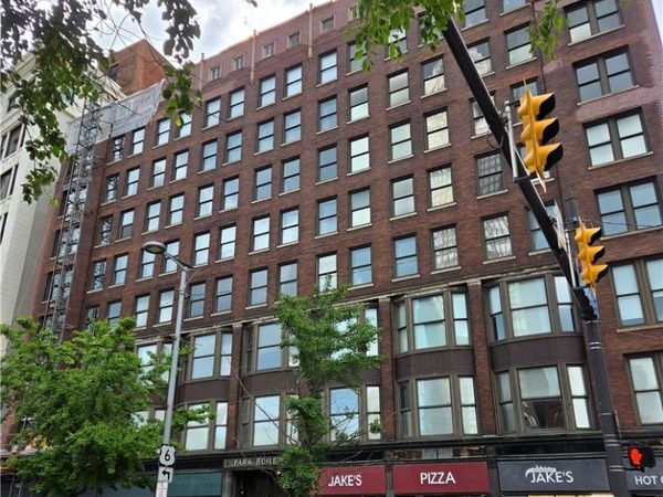 140 Public Square , Unit 403, Cleveland, OH 44114