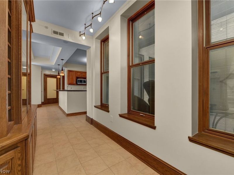 140 Public Square, Unit 403, Cleveland, OH 44114 Photo 7