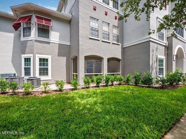 3591 KERNAN Boulevard, Unit 301, Jacksonville, FL 32224
