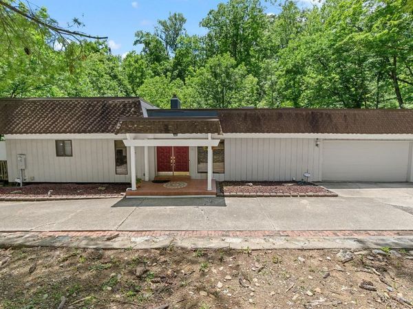 511 W Galbraith Road, Cincinnati, OH 45215