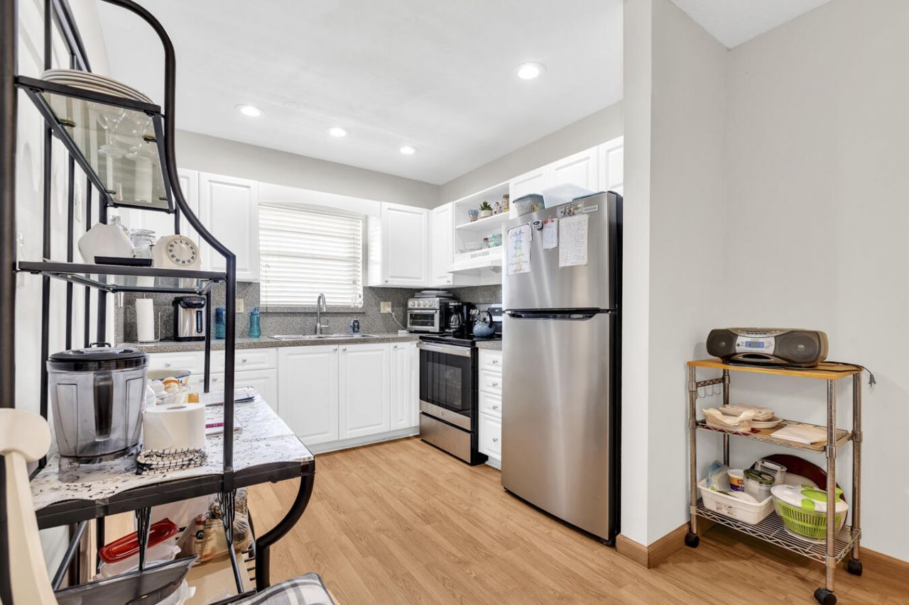 5300 Washington Street, Unit Apt D306, Hollywood, FL 33021 Photo