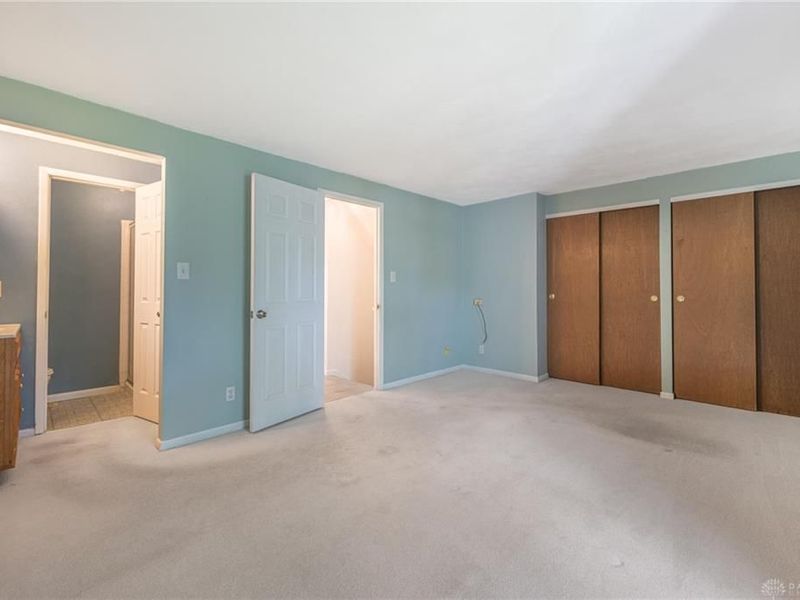 2106 Wellington Court, Fairborn, OH 45324 Photo 13