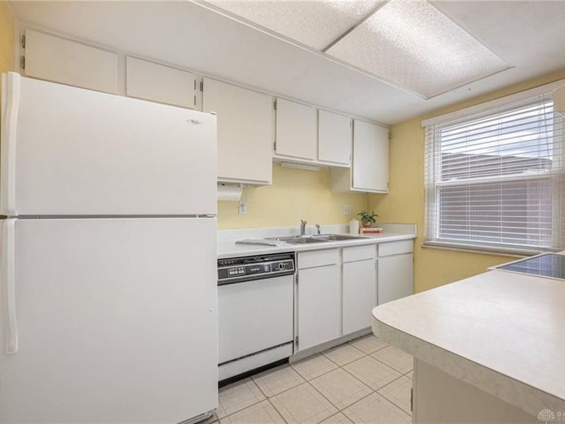 2106 Wellington Court, Fairborn, OH 45324 Photo 5