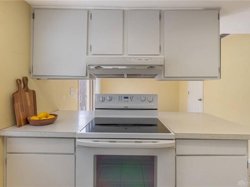 2106 Wellington Court, Fairborn, OH 45324 Photo 7